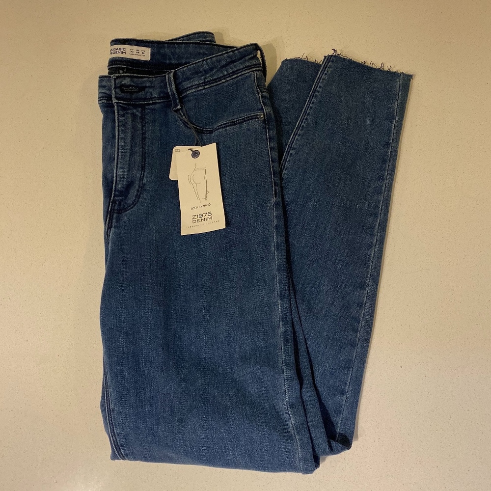 Zara Blue Vintage Wash Jeggings/Jeans